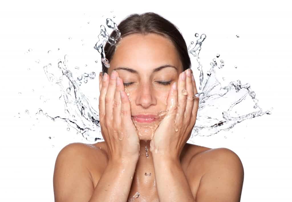 Why Are HydraFacials So Popular? Blog Post Featured Image